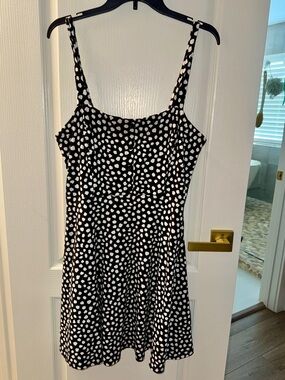 nine britton Black and White Polka Dot Mini Dress